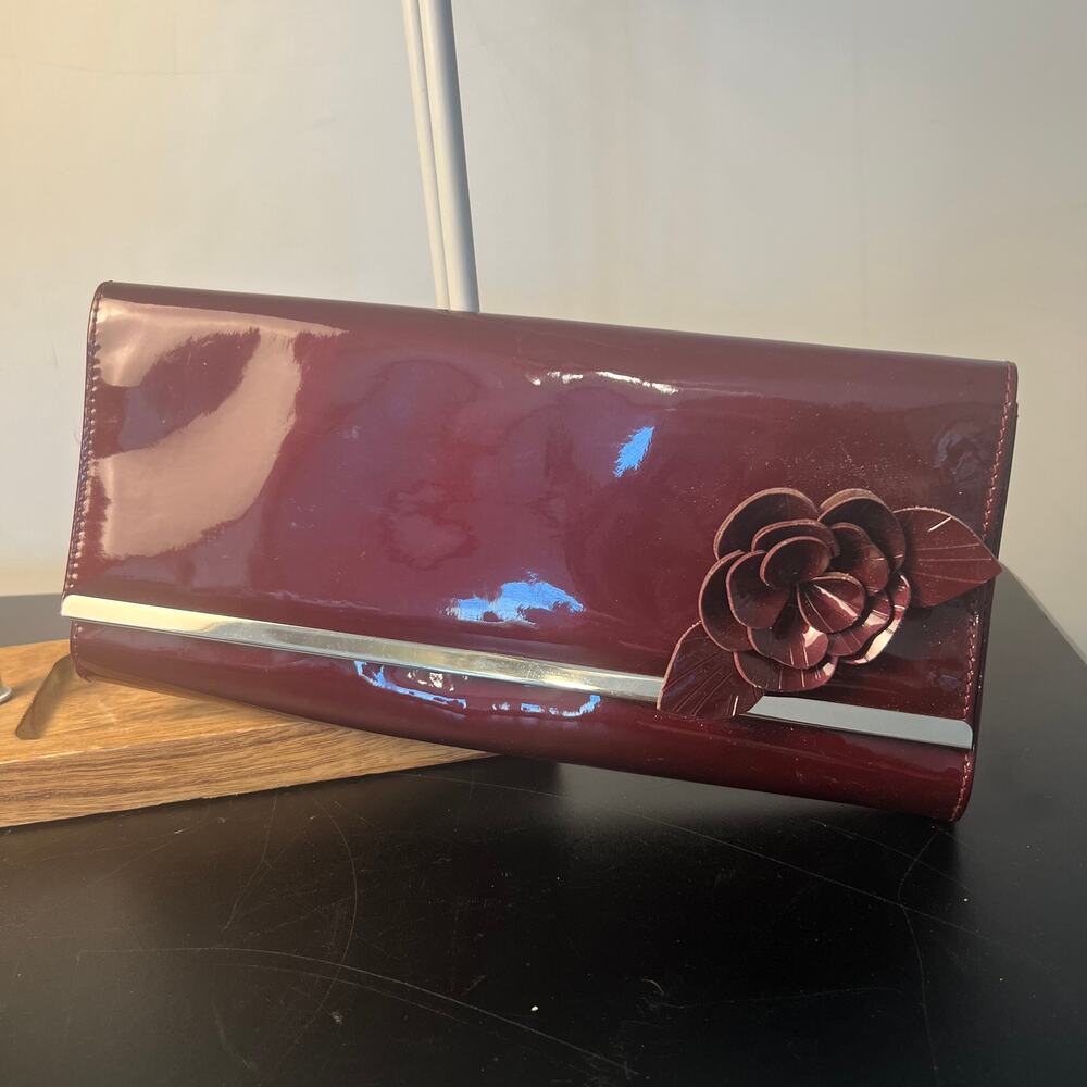 Bandolino Long Burgundy Glossy Clutch
